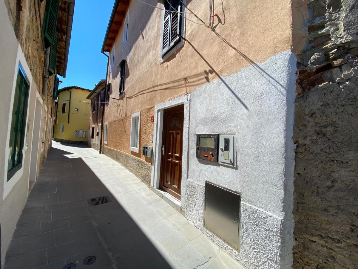 Apartments Lina Capodistria Esterno foto