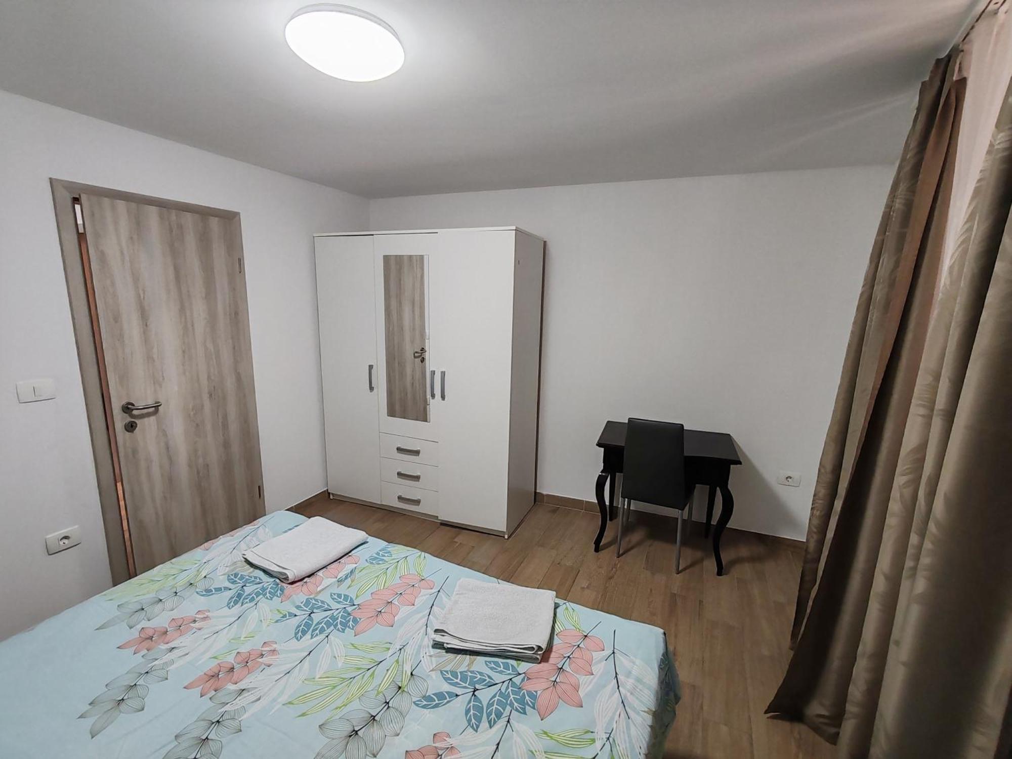 Apartments Lina Capodistria Esterno foto